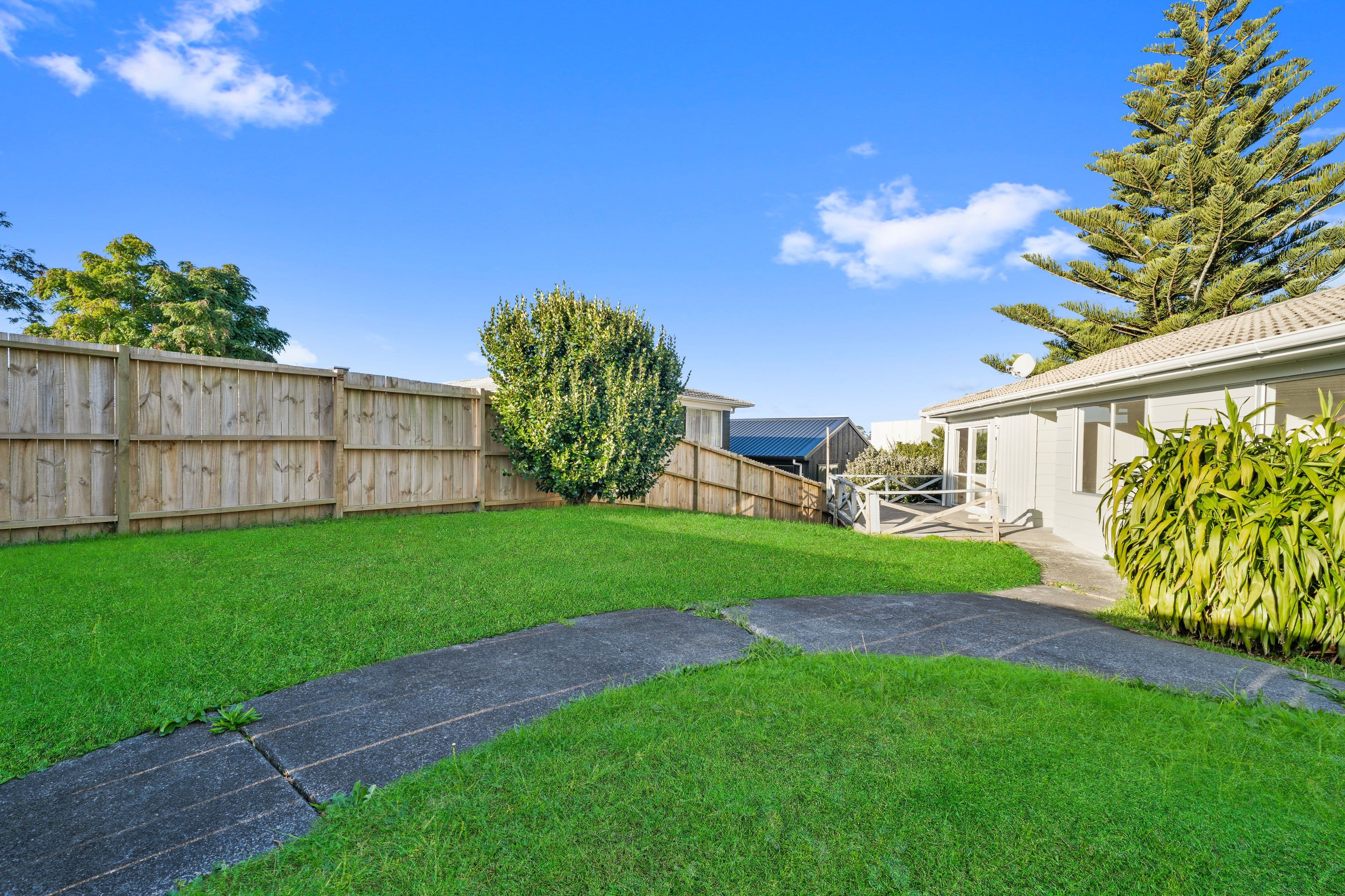 49 Hyperion Drive, photo 16