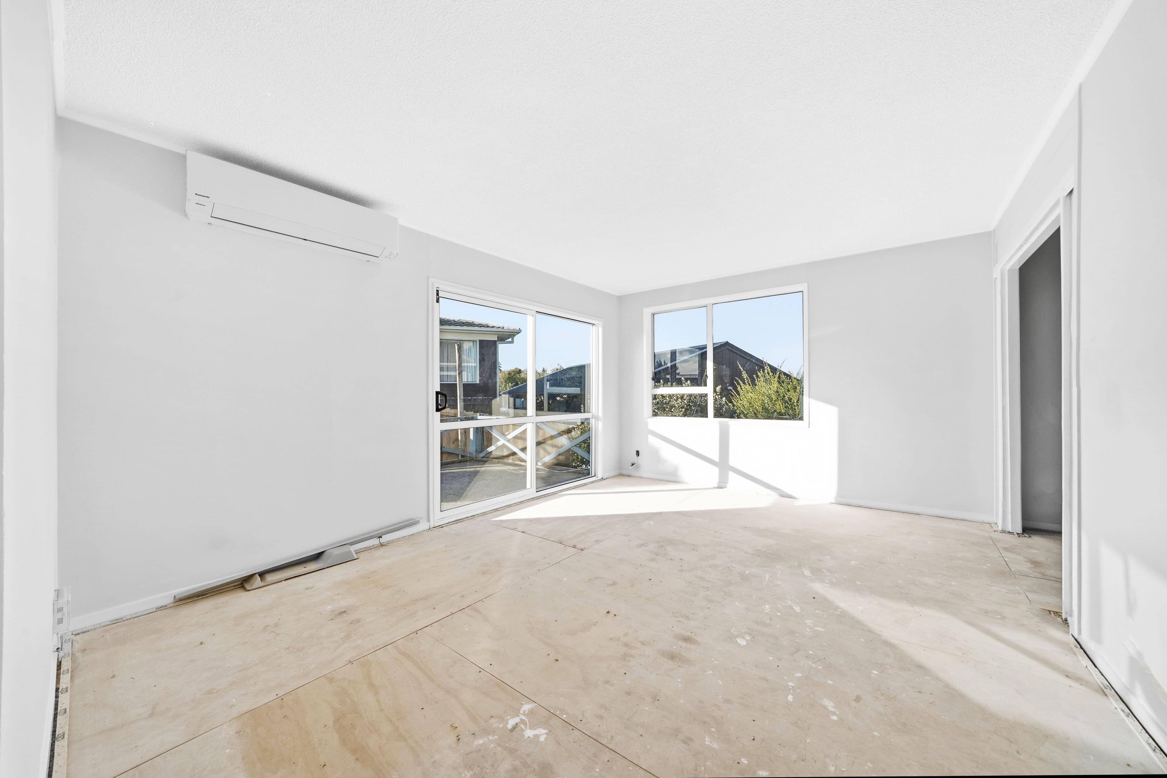 49 Hyperion Drive, photo 2