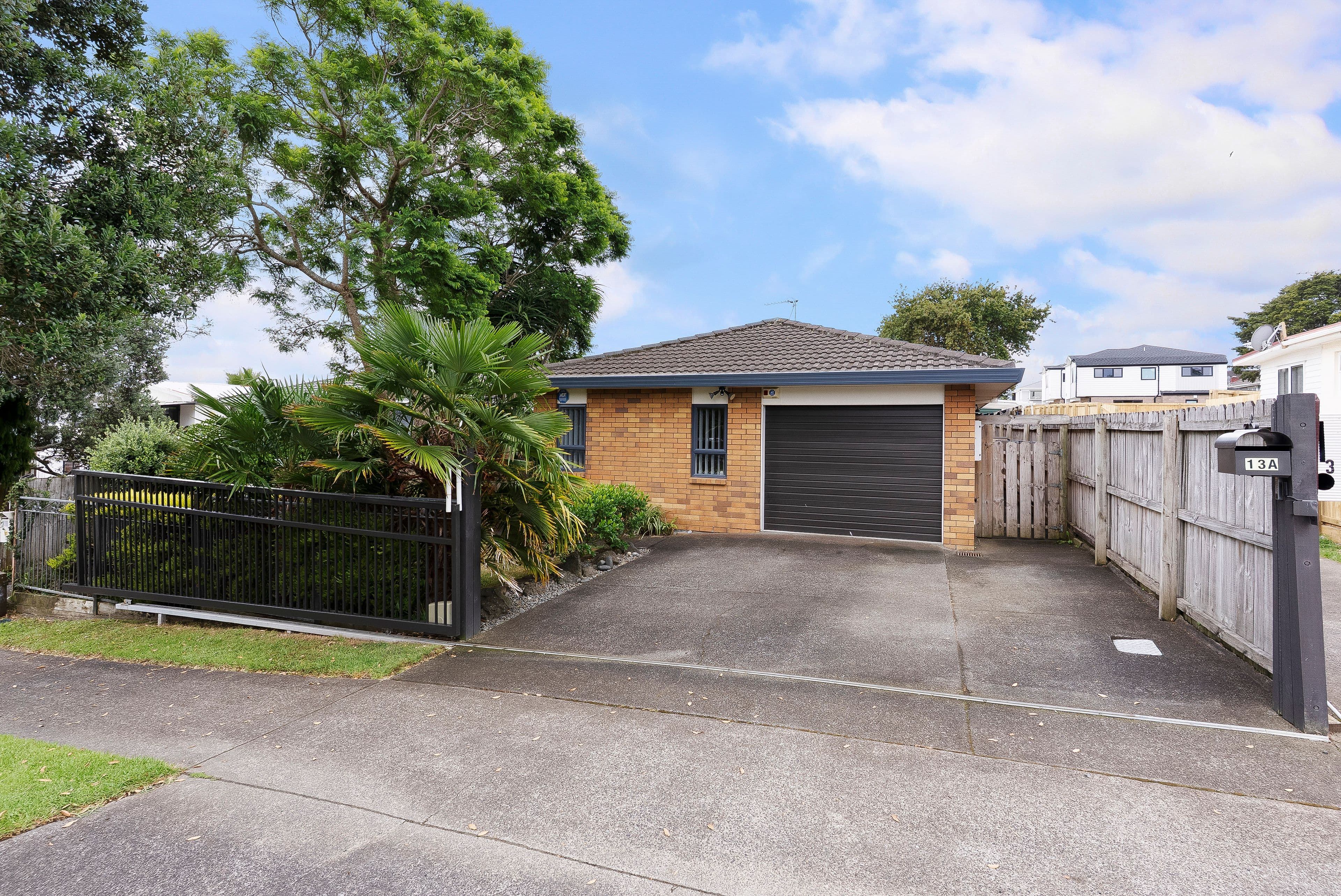 Sold: 13a Mcinnes Road, Manurewa