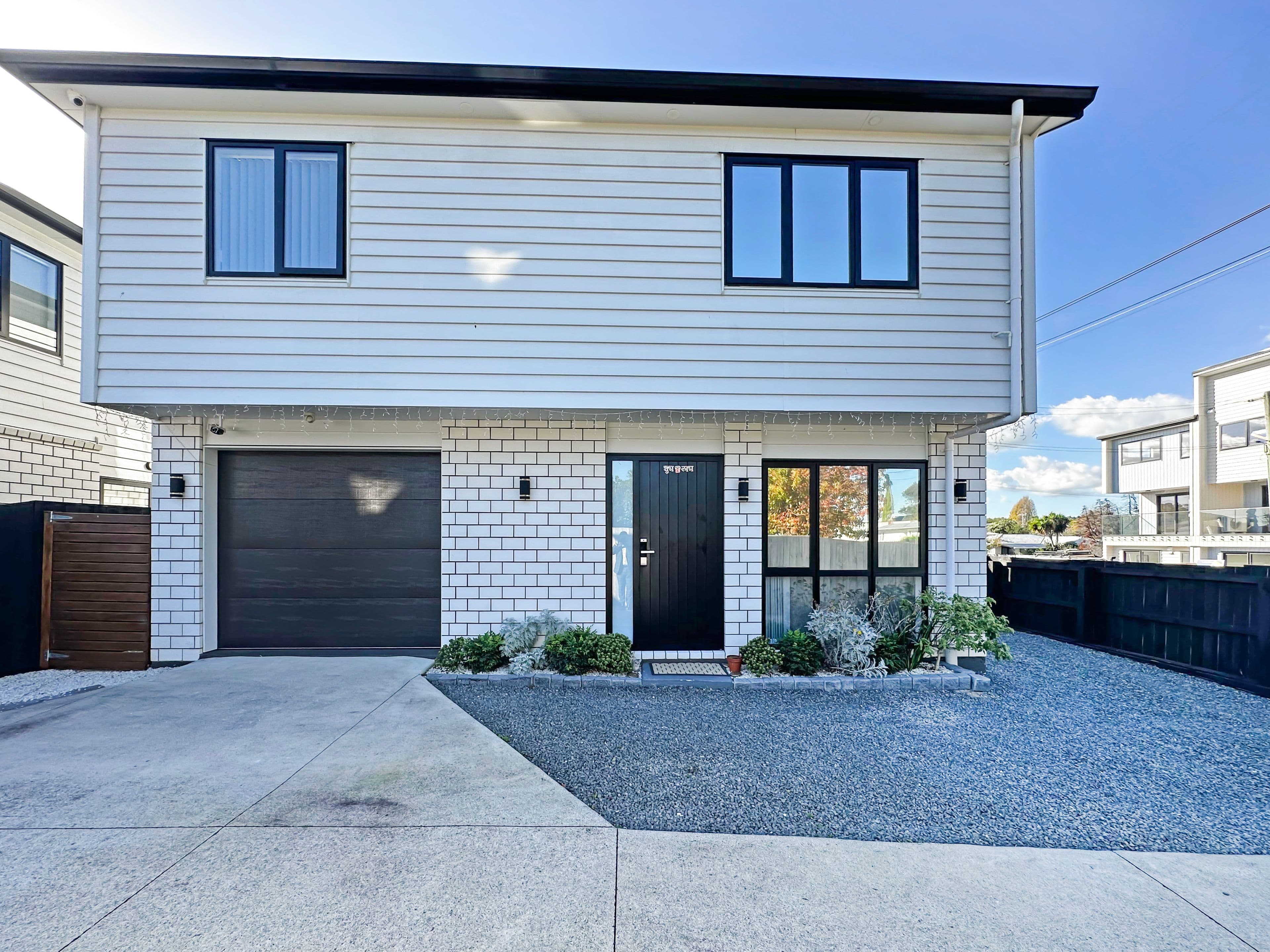Sold: 17a Kerrydale Road, Manurewa