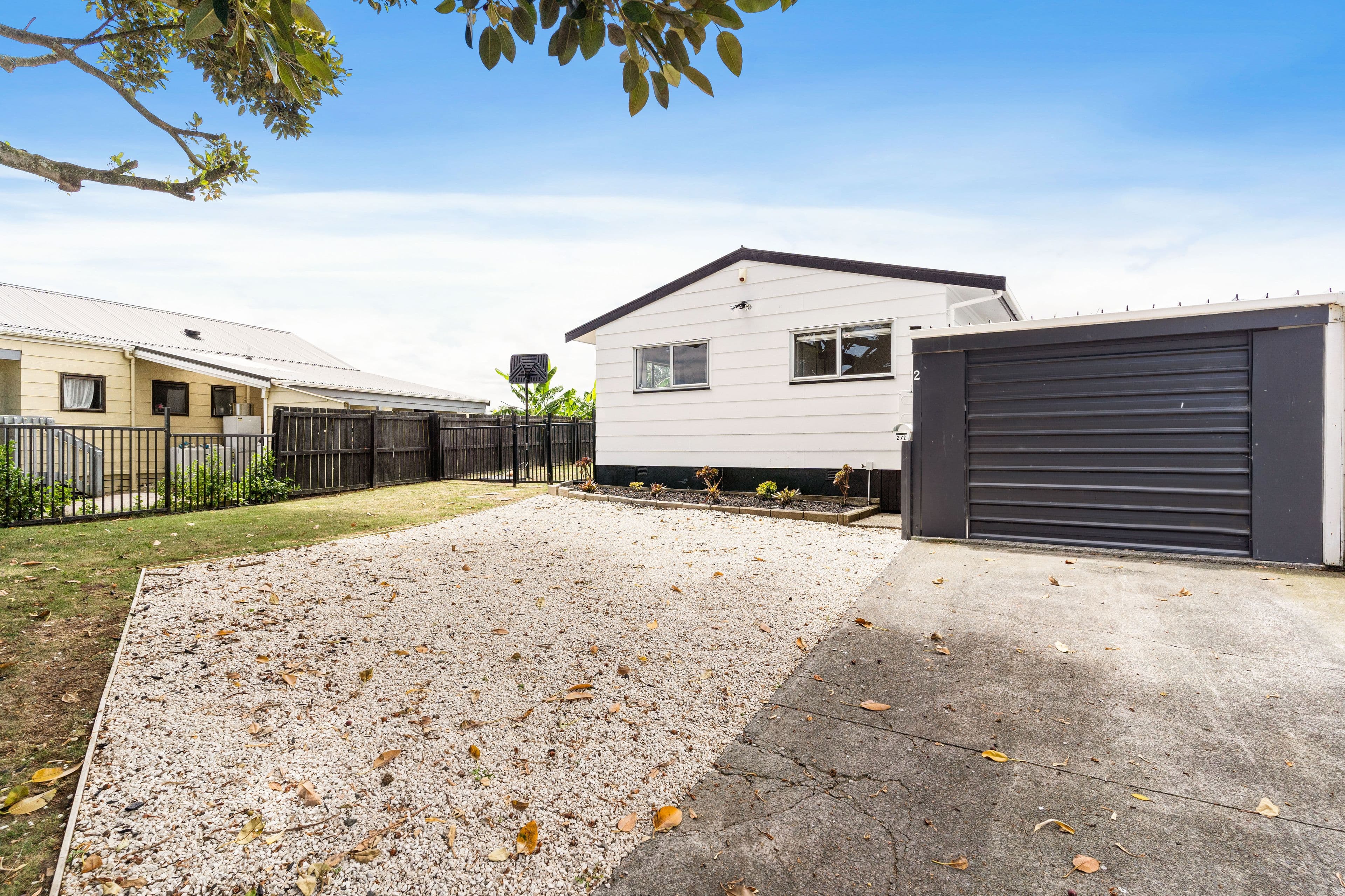 Sold: 2/2 Hatherley Place, Clendon Park